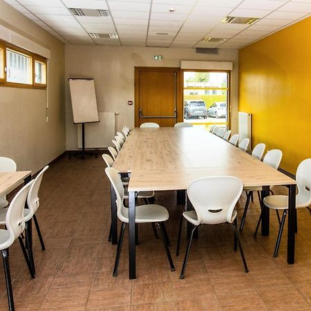 Auberge de Jeunesse HI Pontarlier Extérieur photo