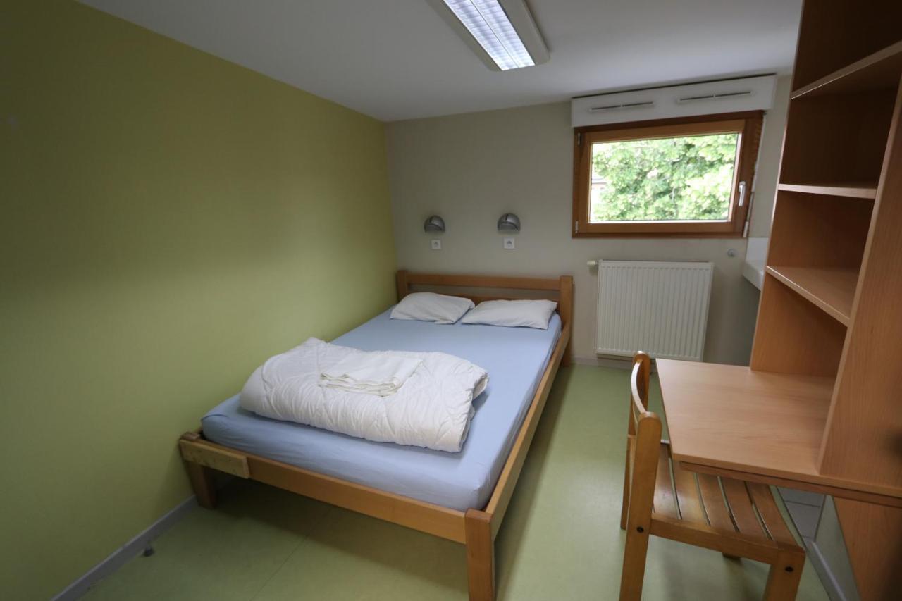 Auberge de Jeunesse HI Pontarlier Extérieur photo