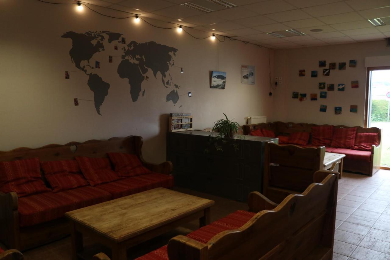 Auberge de Jeunesse HI Pontarlier Extérieur photo