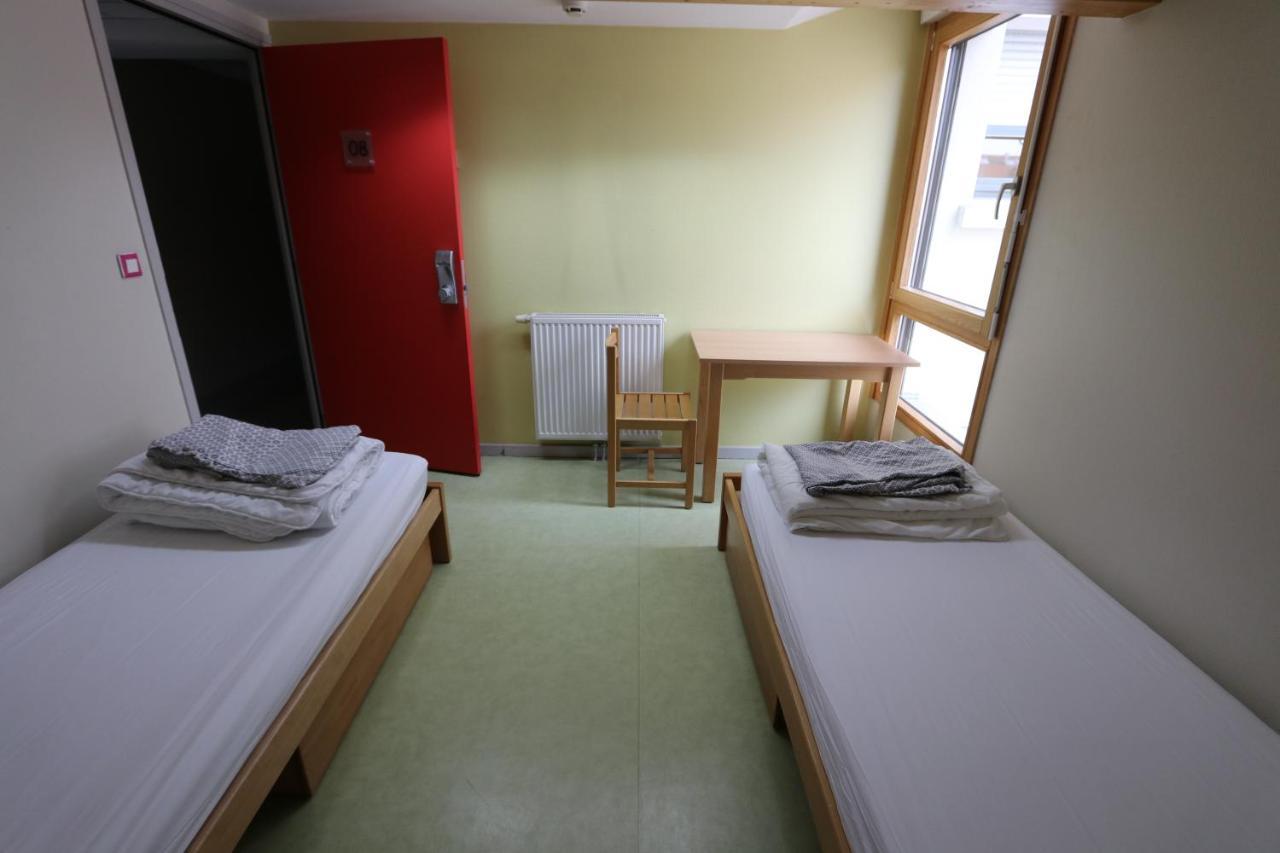 Auberge de Jeunesse HI Pontarlier Extérieur photo